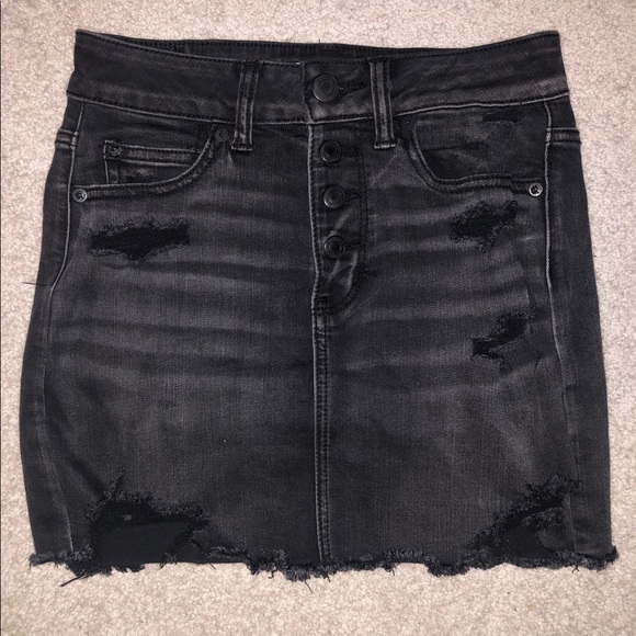Black American Eagle Jean Skirt (super stretch) - Picture 2 of 3